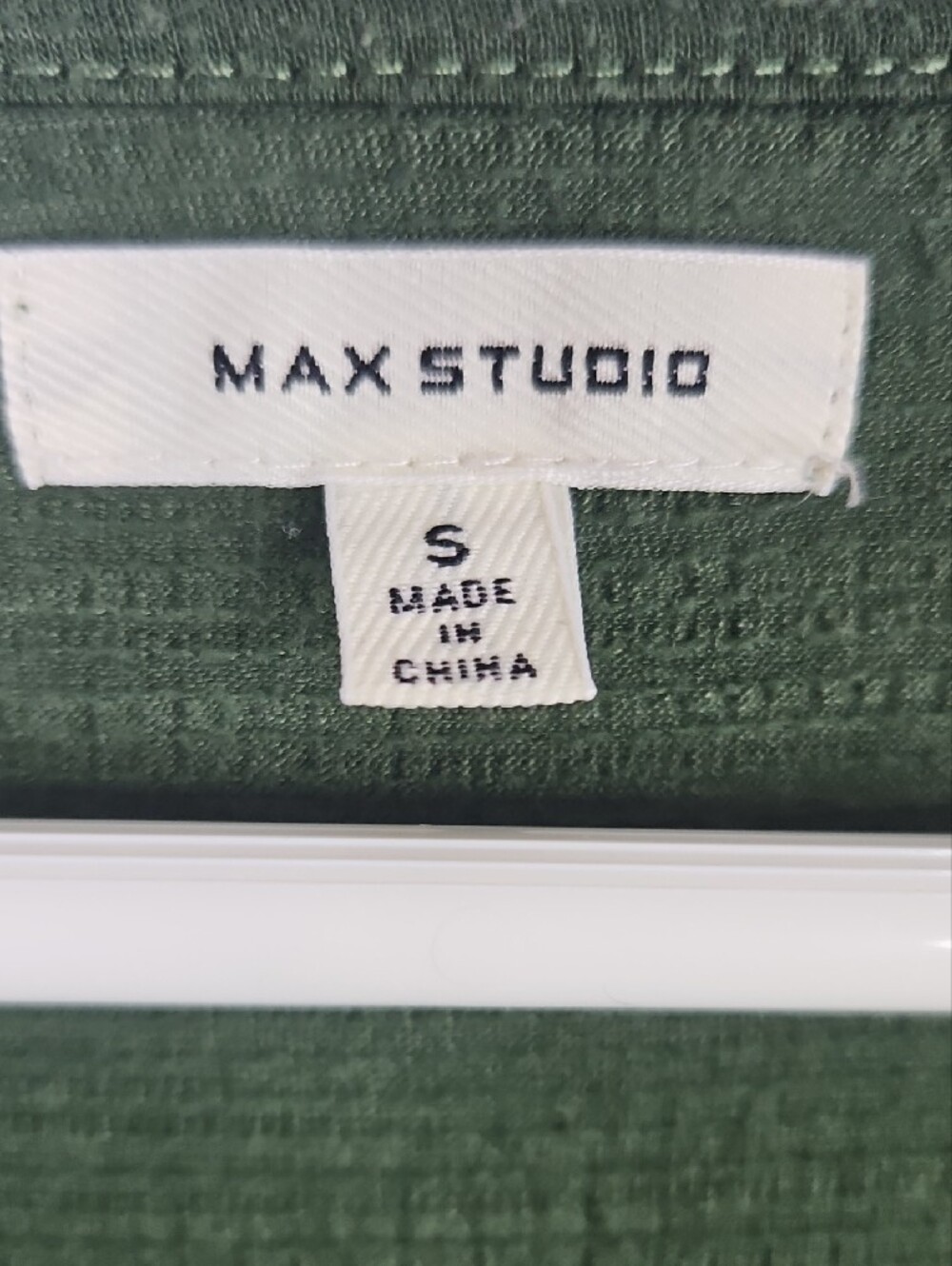 Max Studio Dark Olive Tiered V-Neck Ruffle Sleeve Dress Size Small - Picture 2 of 8